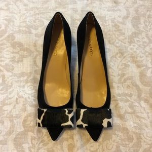 Talbots Black Suede Pumps Heels W/ Calf Hair Bows